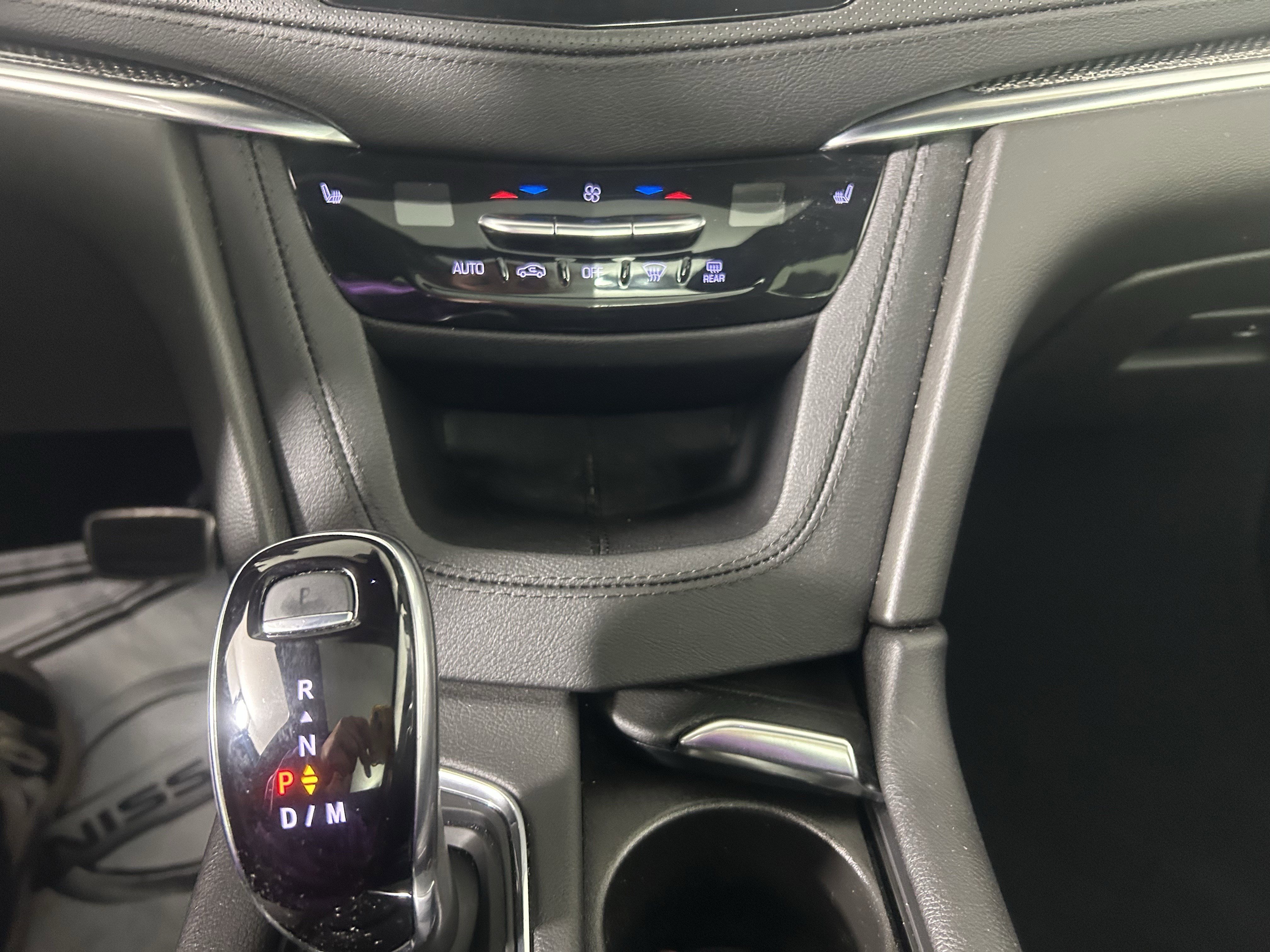 Used 2022 Cadillac XT5 Sportv w/ Technology Package image 31