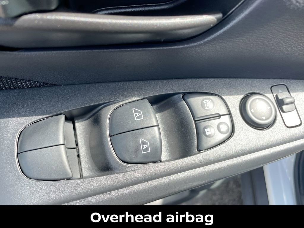 New 2025 Nissan Kicks Play S image 25