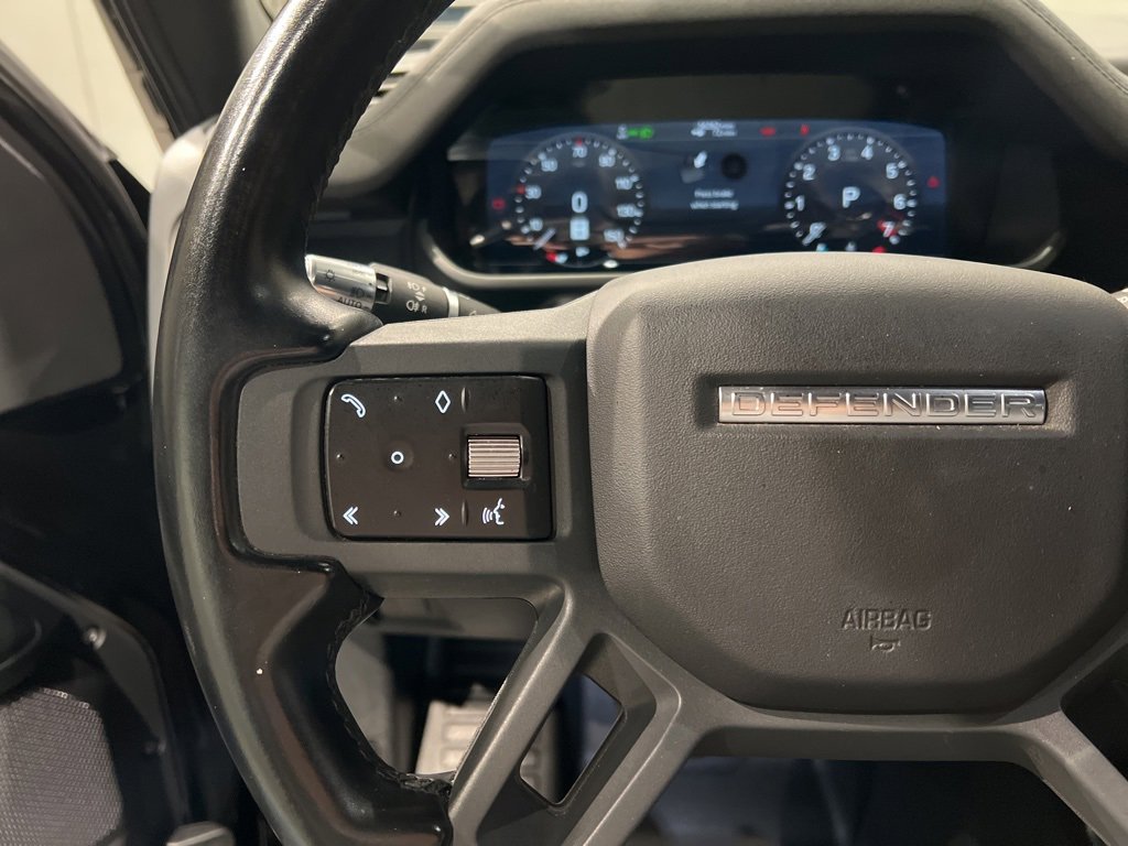 Used 2021 Land Rover Defender 90 X-Dynamic S image 22