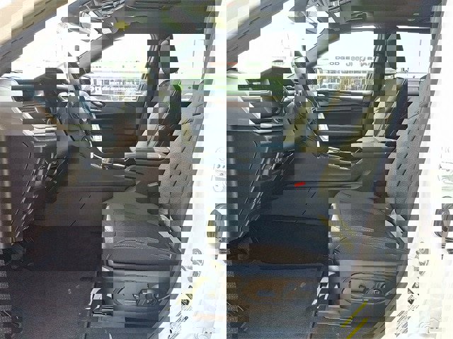 New 2025 Jeep Grand Cherokee L Laredo w/ Luxury Tech Group I image 9