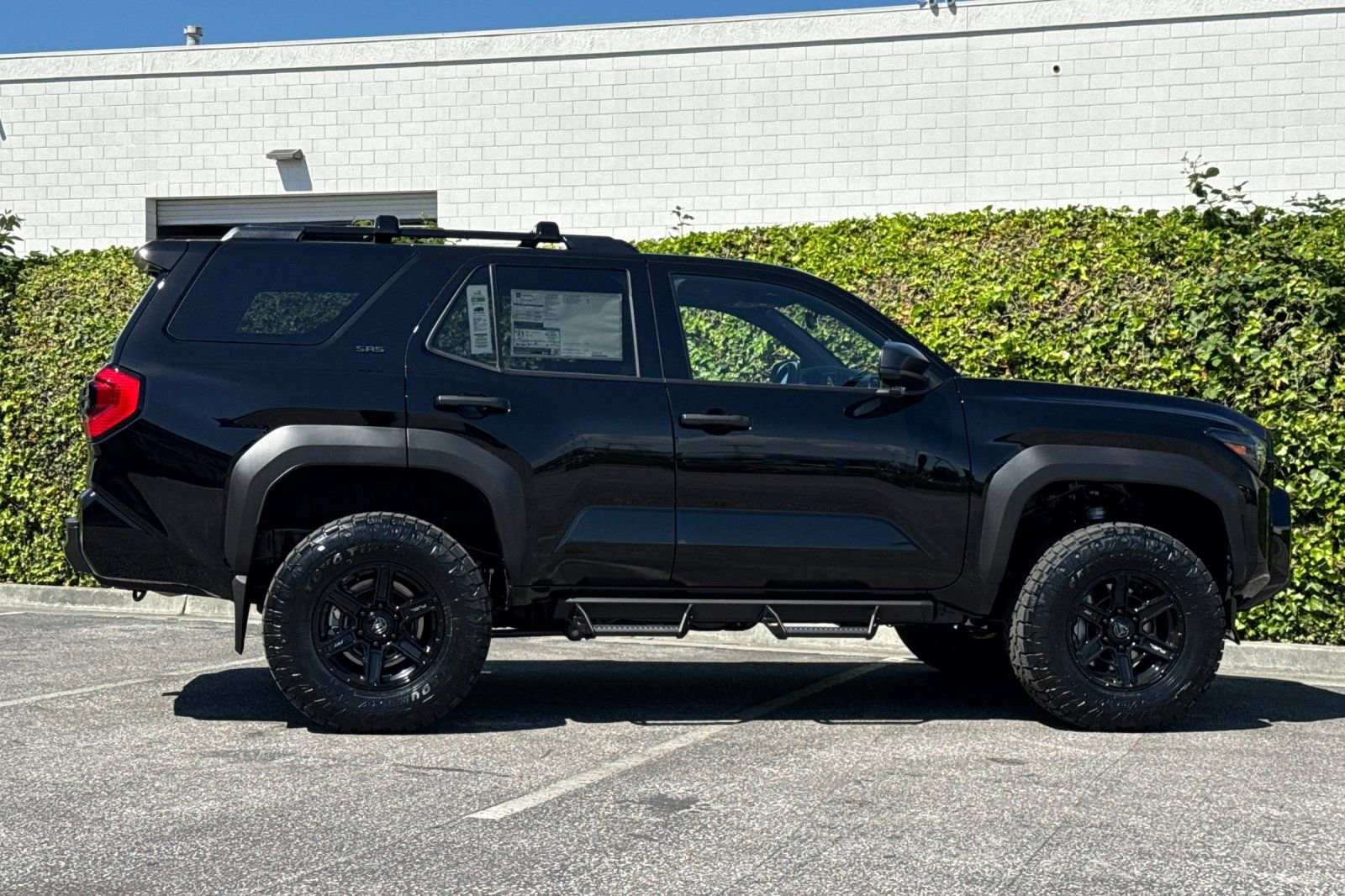 New 2026 Toyota 4Runner SR5 AWD/4WD image 3