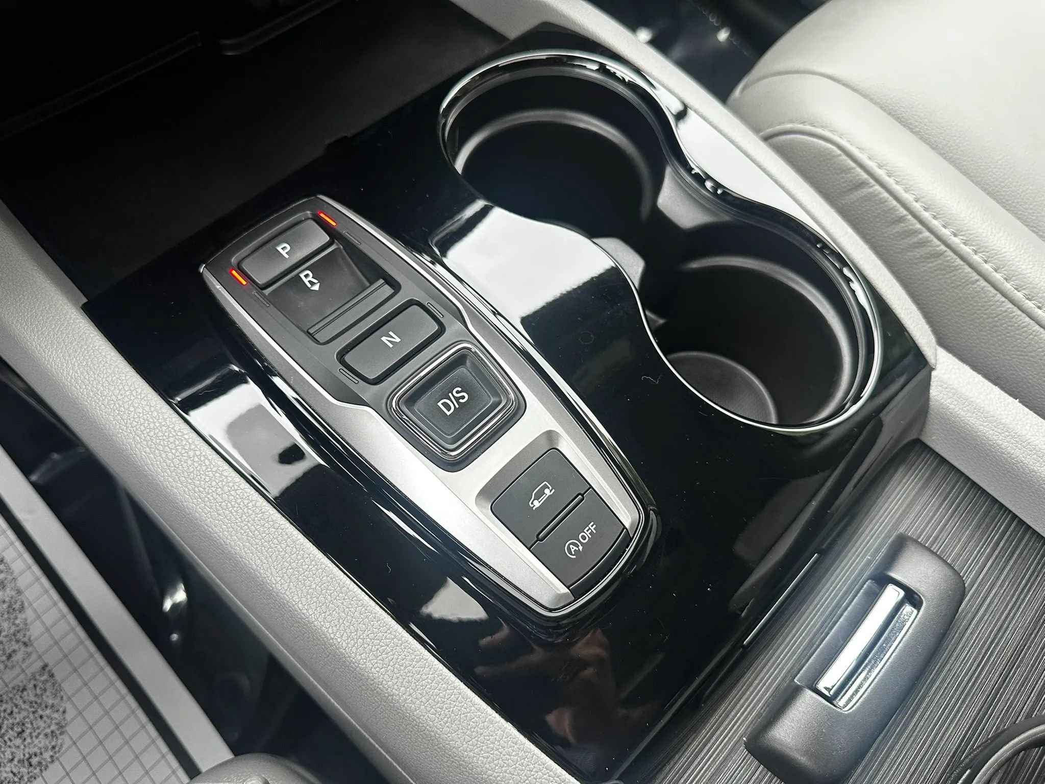 Used 2018 Honda Pilot Touring image 27