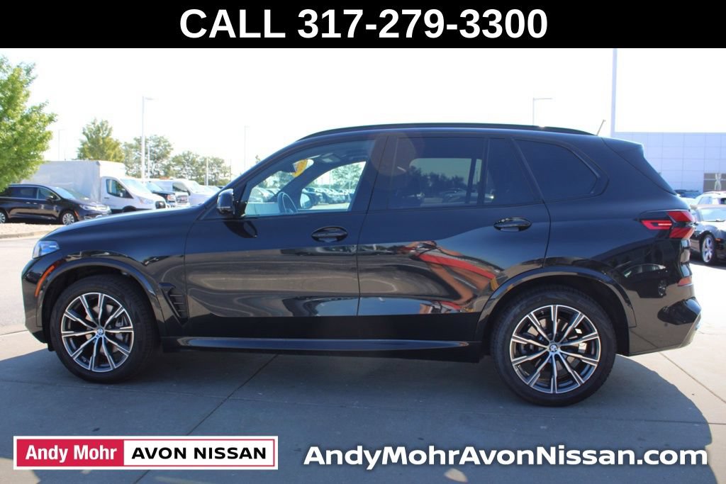 Used 2025 BMW X5 xDrive40i AWD/4WD image 4