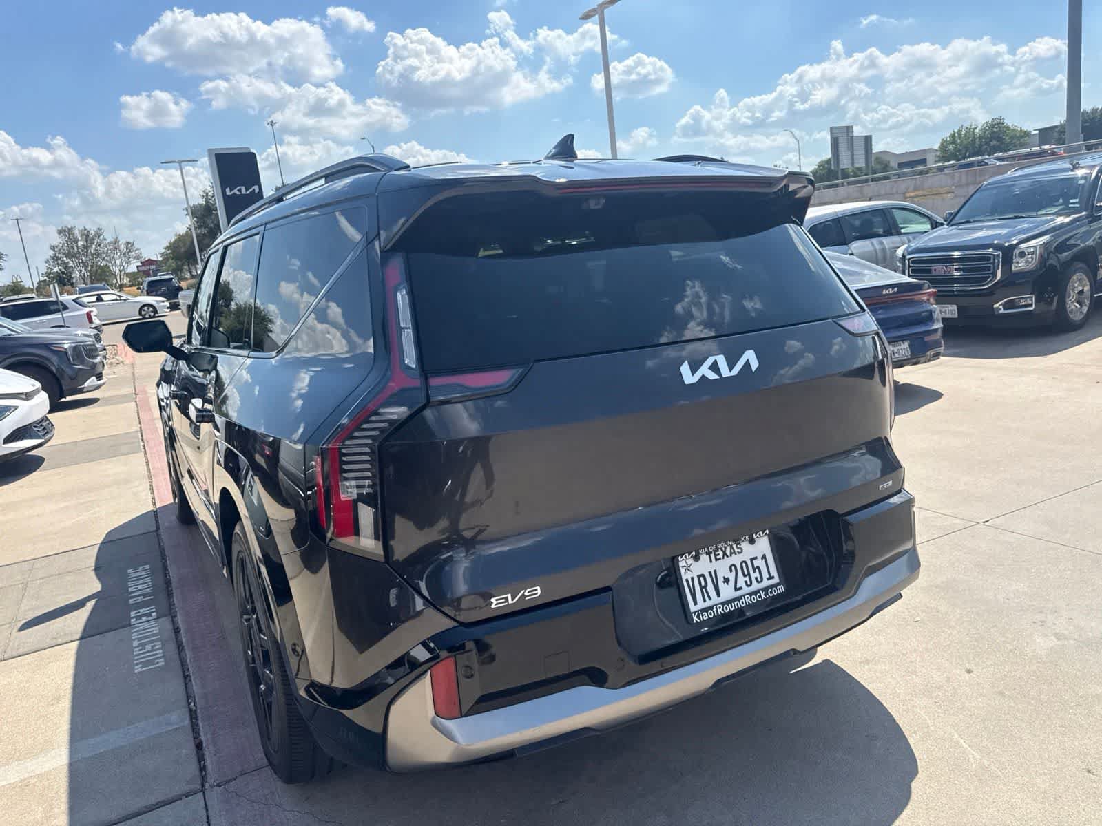Certified 2024 Kia EV9 GT-Line AWD/4WD image 6