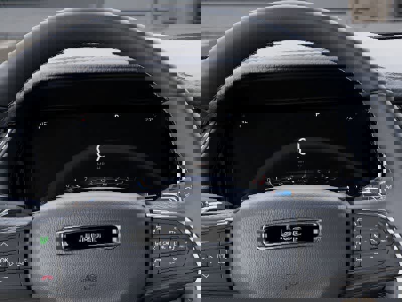 New 2025 Jeep Grand Cherokee Limited w/ Black Appearance Package image 17