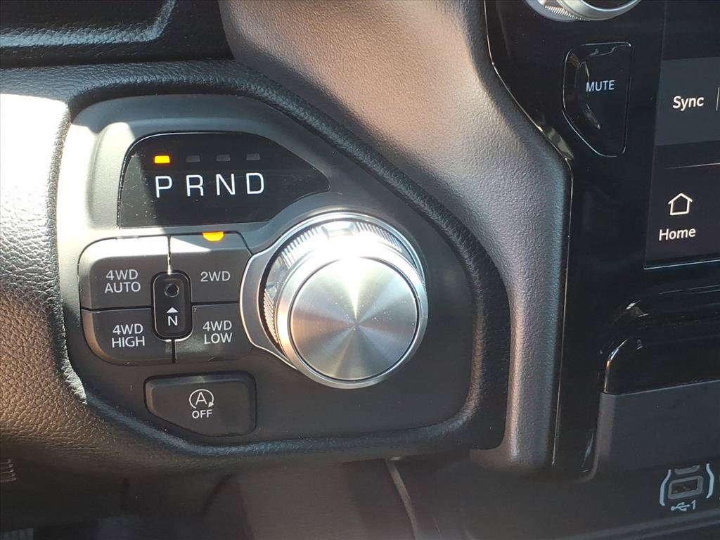 Used 2026 RAM 1500 Laramie w/ Sport Appearance Package AWD/4WD image 30