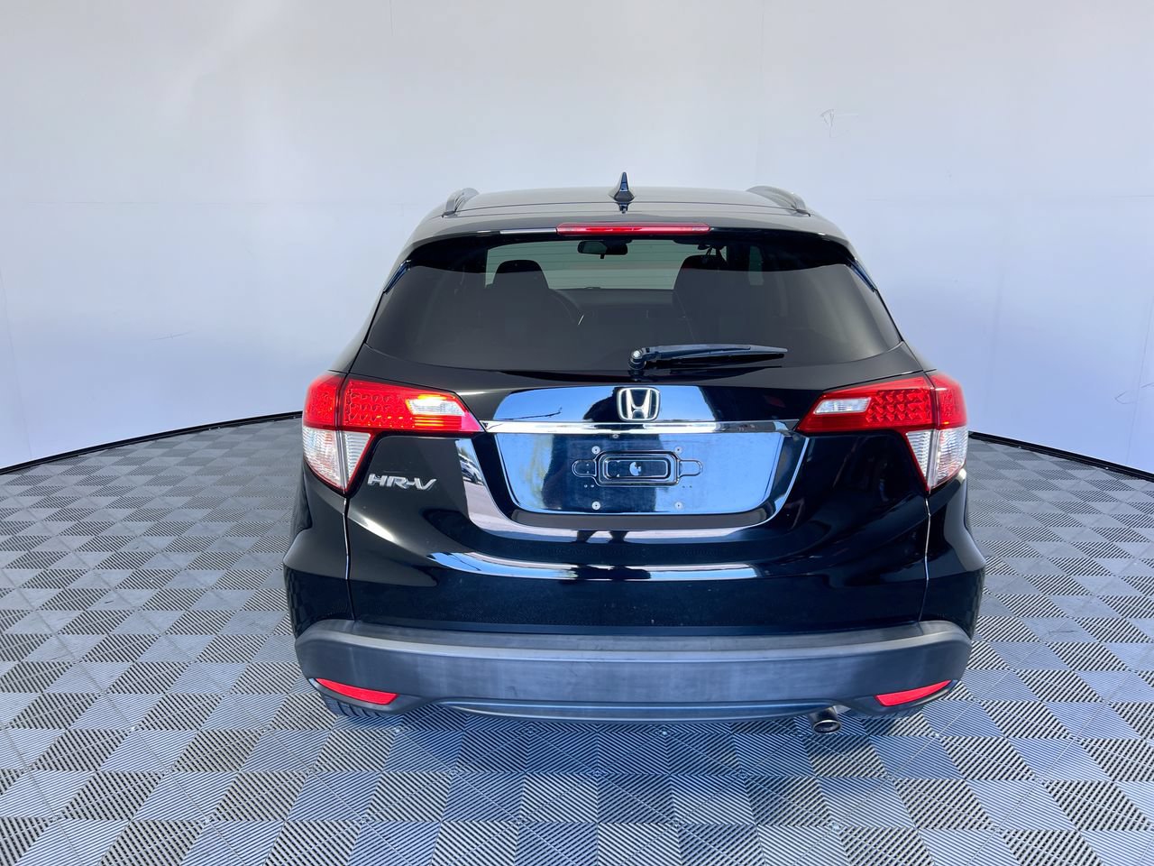 Used 2022 Honda HR-V EX image 4