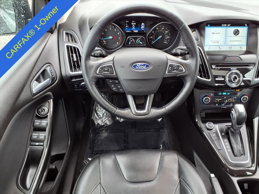 Used 2018 Ford Focus Titanium w/ Titanium Technology Package image 15