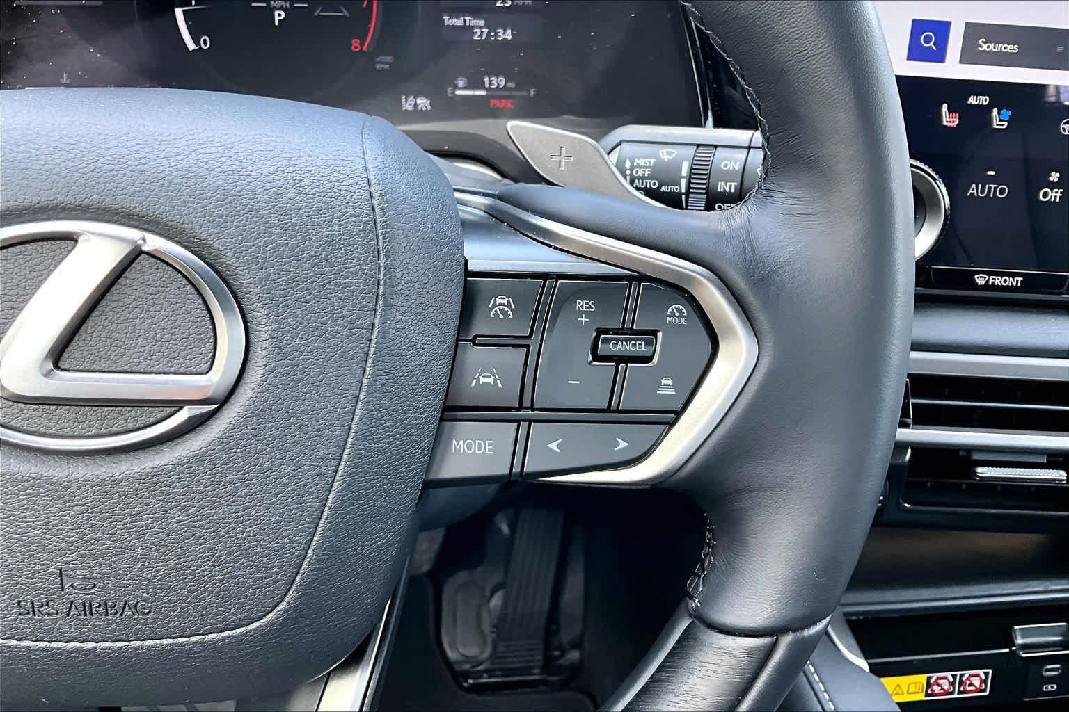 Used 2026 Lexus RX 350 Premium w/ Accessory Package (Z1) FWD image 23