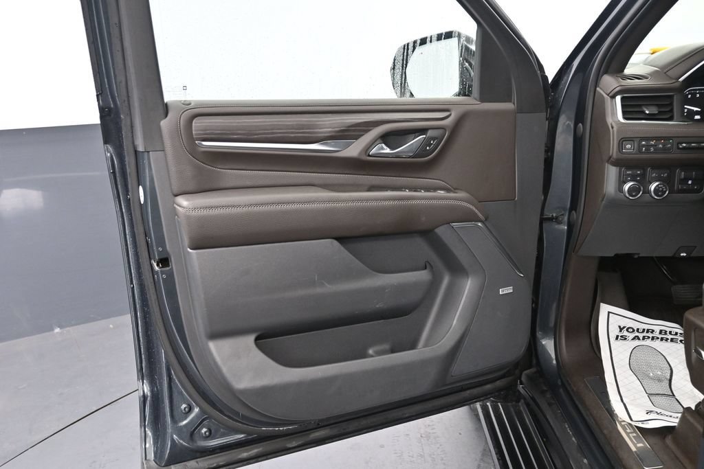 Used 2021 GMC Yukon Denali w/ Denali Ultimate Package AWD/4WD image 28