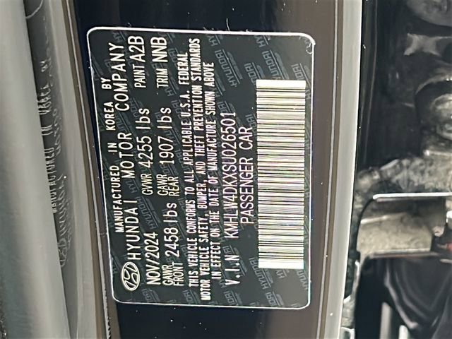 Used 2025 Hyundai Elantra N FWD image 32