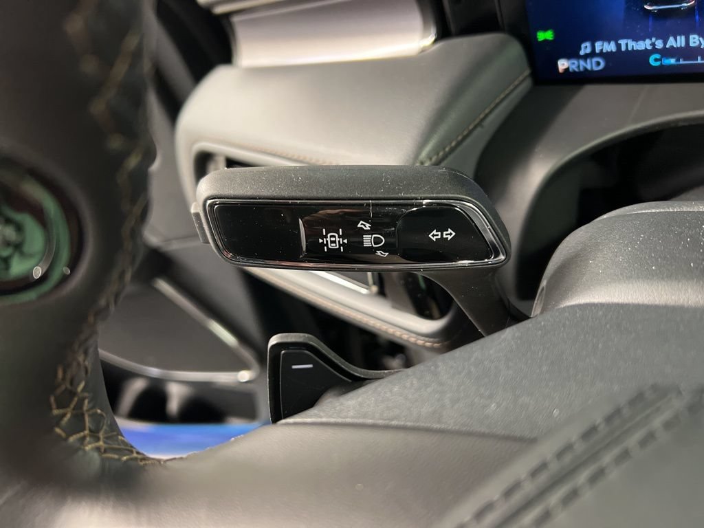 Used 2026 Lincoln Aviator AWD image 19