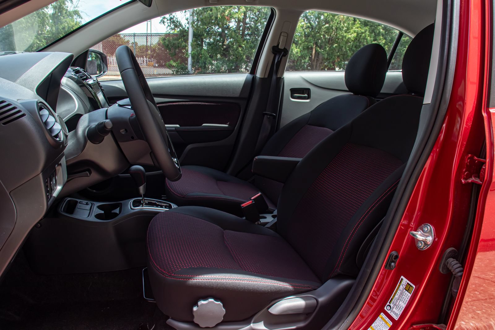 New 2024 Mitsubishi Mirage G4 Black Edition FWD image 13