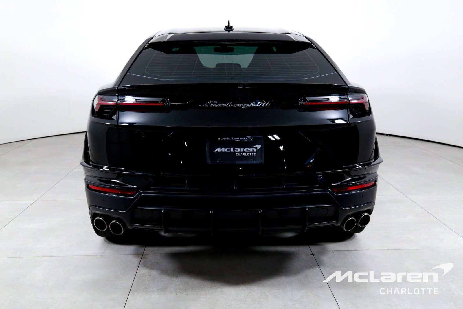 Used 2024 Lamborghini Urus S AWD/4WD image 7