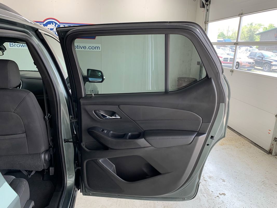 Used 2022 Chevrolet Traverse LT image 26