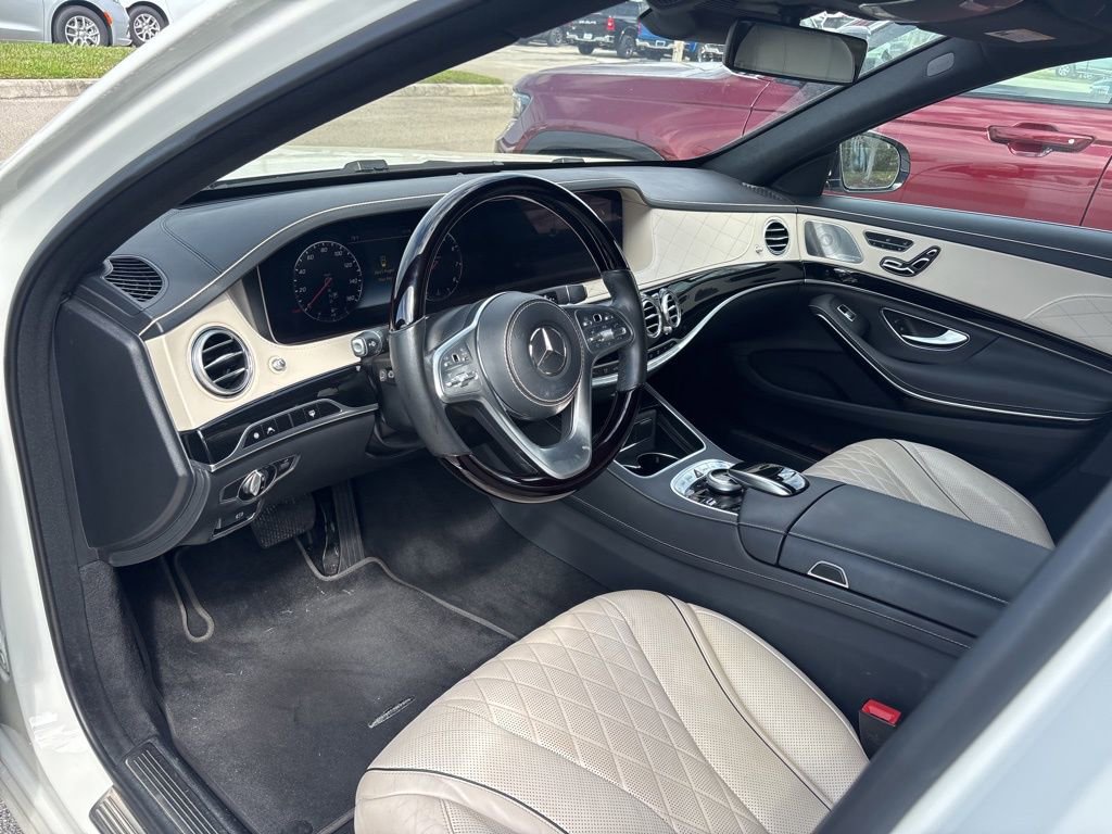 Used 2020 Mercedes-Benz S 560 Sedan image 8