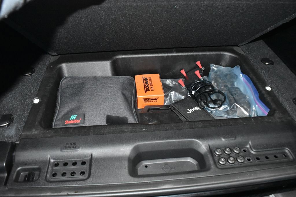 Used 2020 Jeep Wrangler Unlimited Rubicon w/ Quick Order Package 28Y Recon image 27