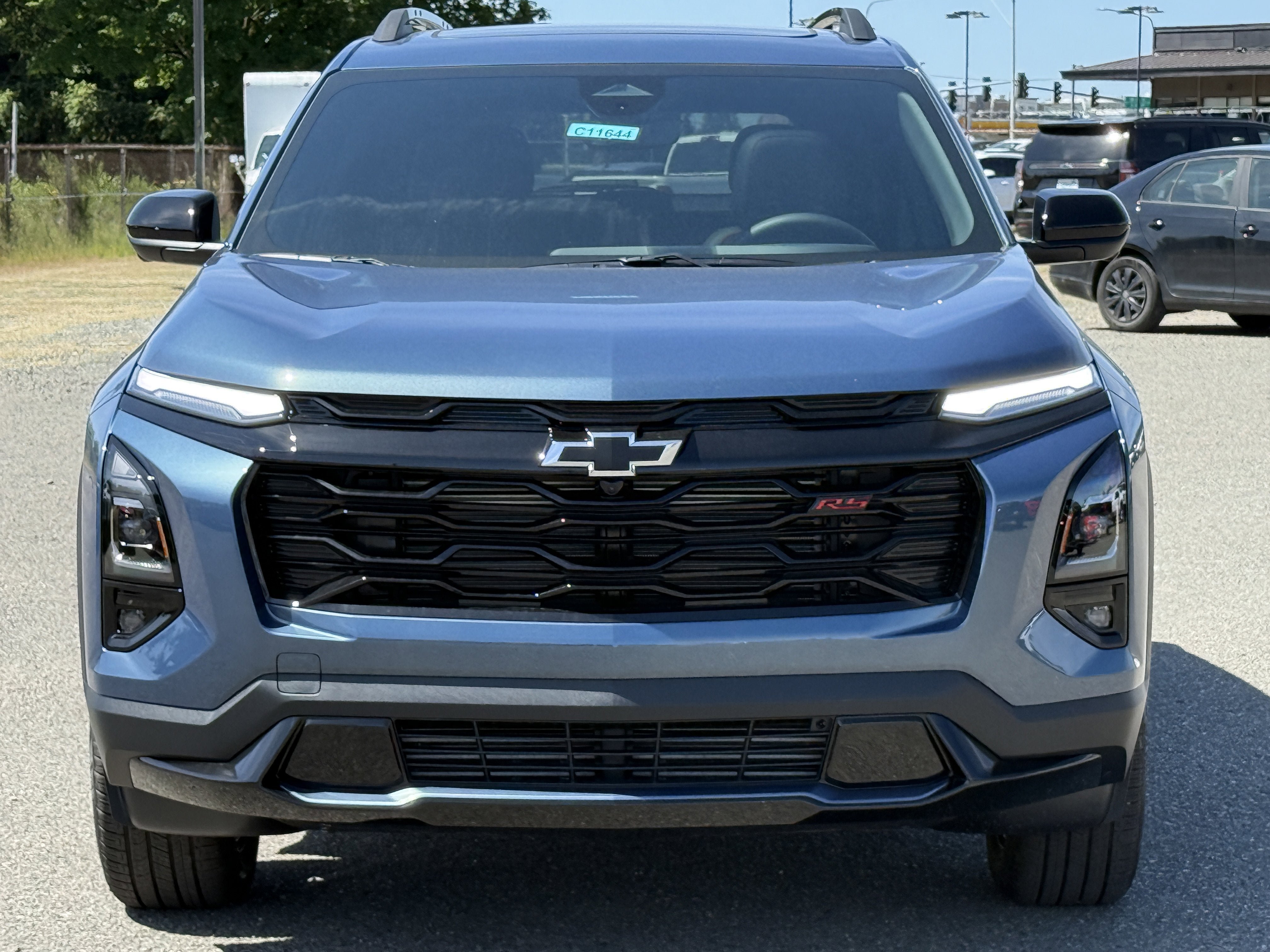New 2026 Chevrolet Equinox RS w/ Convenience Package III AWD/4WD image 8