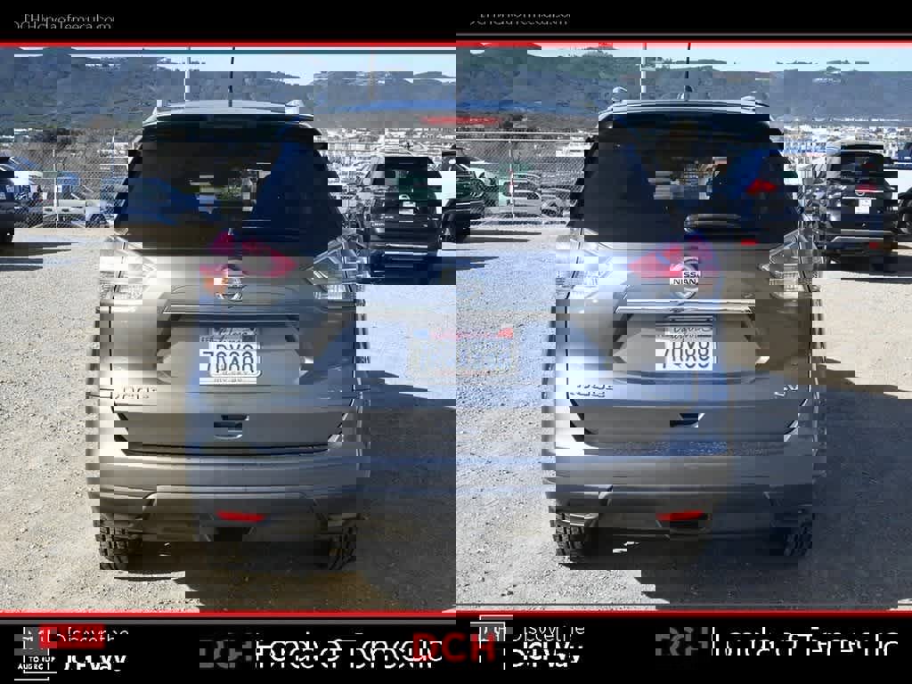 Used 2016 Nissan Rogue SV w/ SV Premium Package image 6