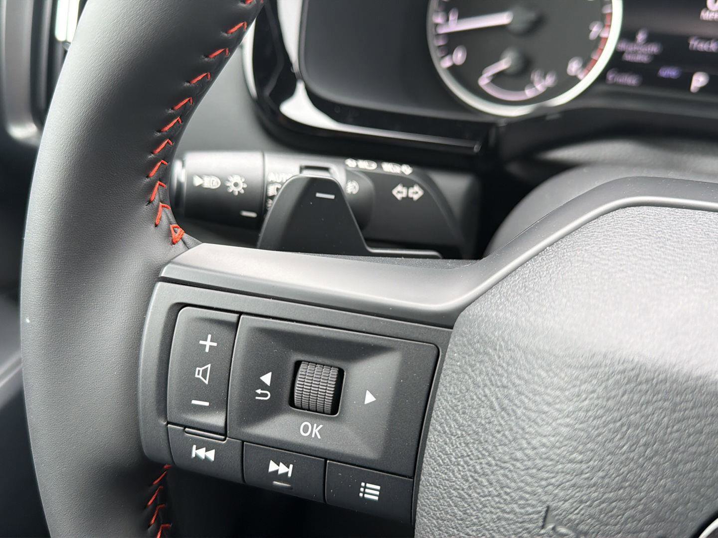 New 2026 Nissan Pathfinder Rock Creek w/ Rock Creek Premium Package AWD/4WD image 17