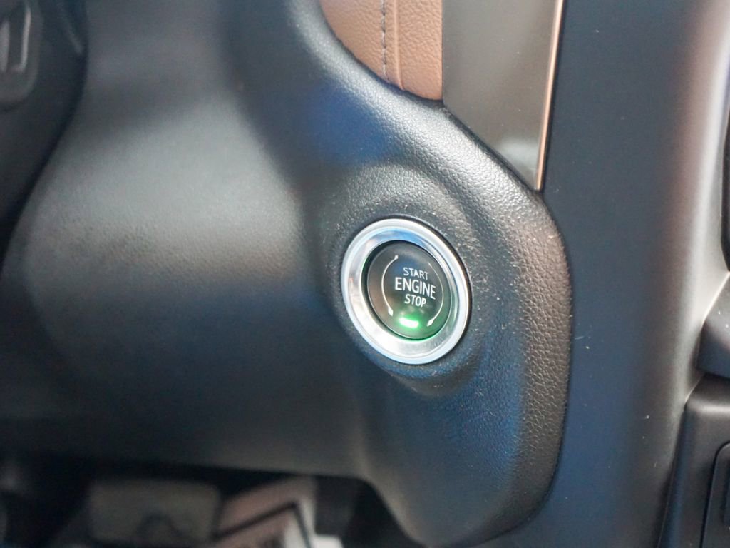 Used 2020 Chevrolet Silverado 2500 High Country w/ Z71 Off-Road Package image 27