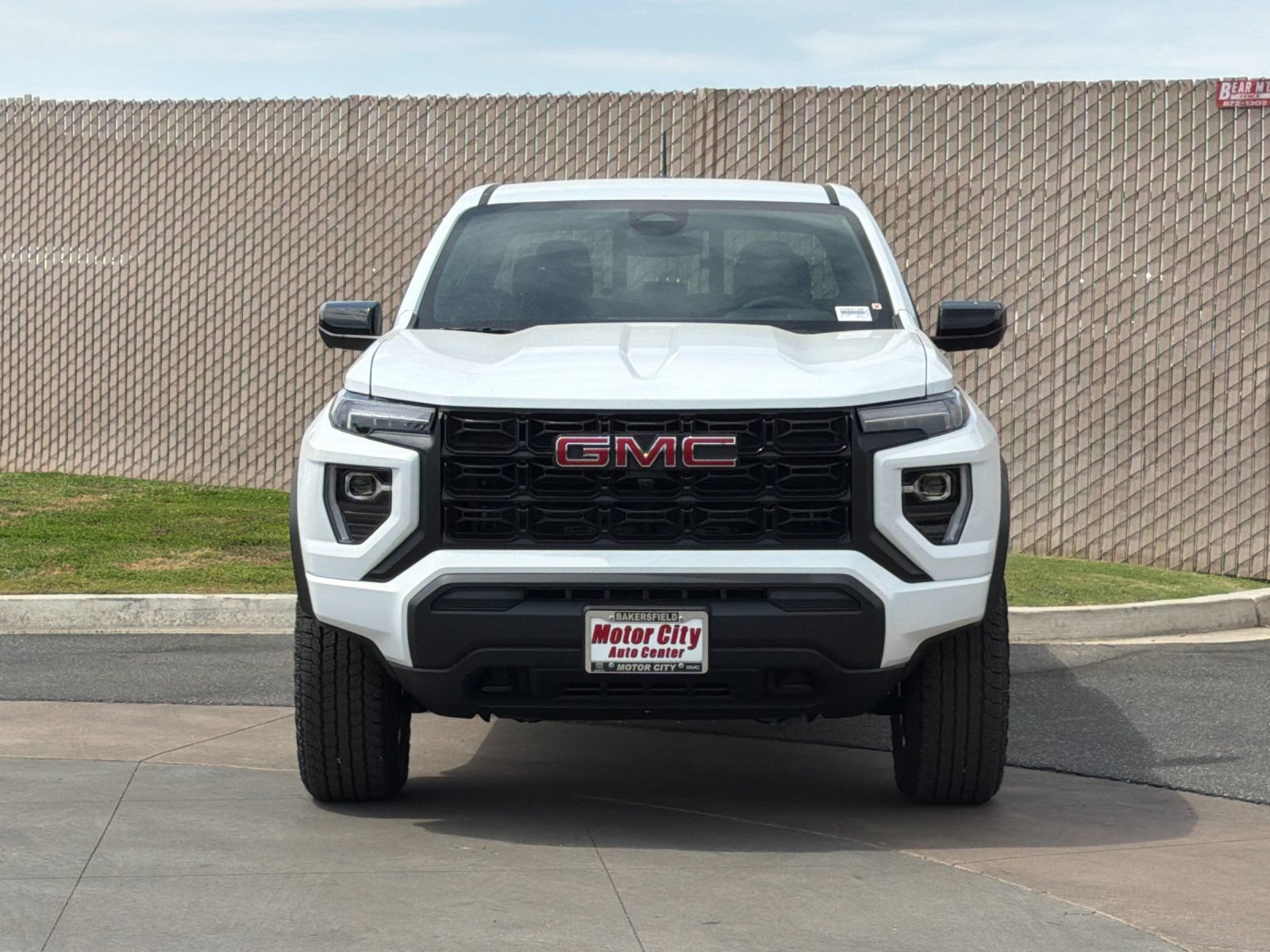 New 2026 GMC Canyon Elevation w/ Technology Package RWD image 9