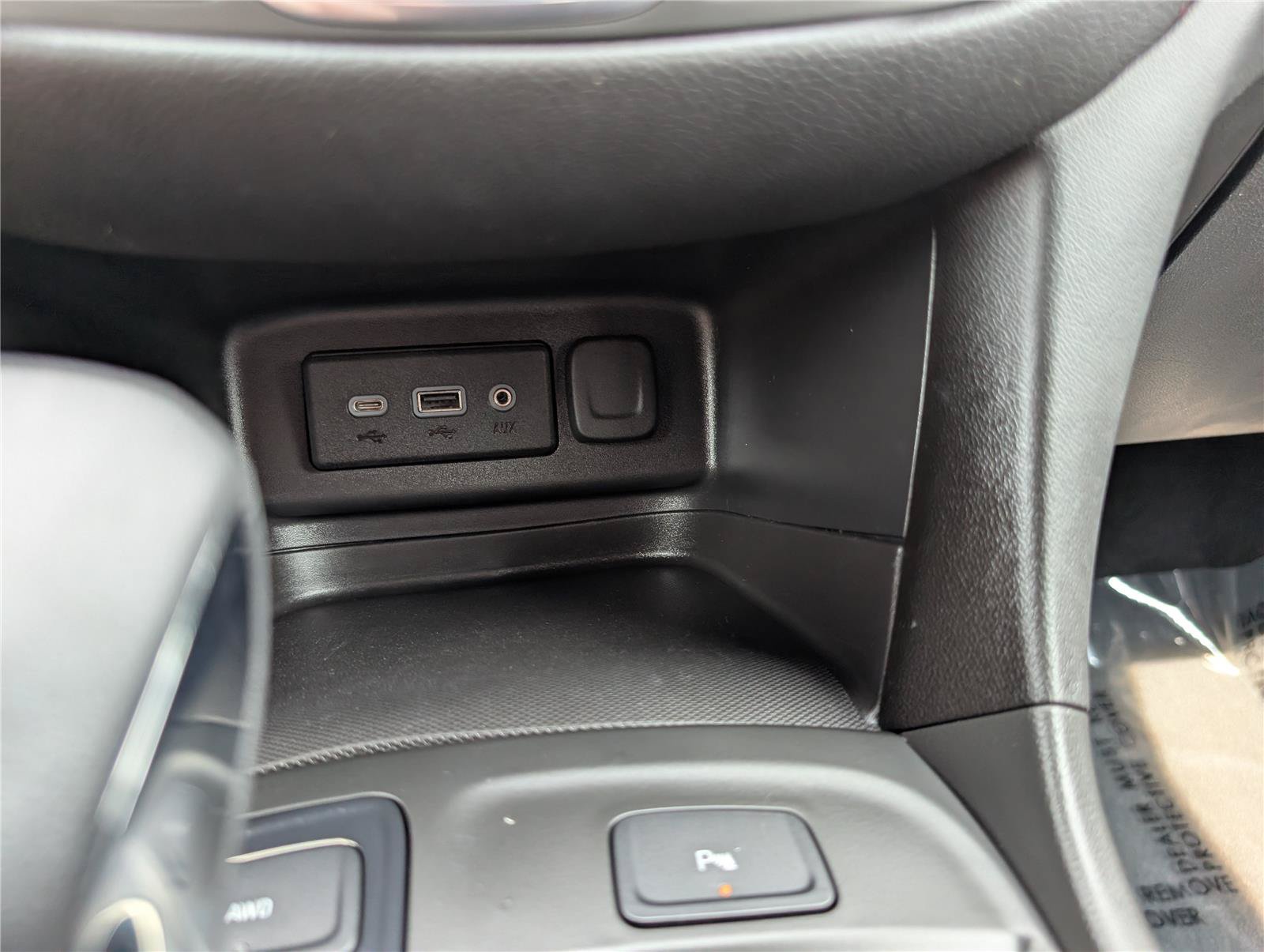 Used 2023 Chevrolet Equinox RS AWD/4WD image 27