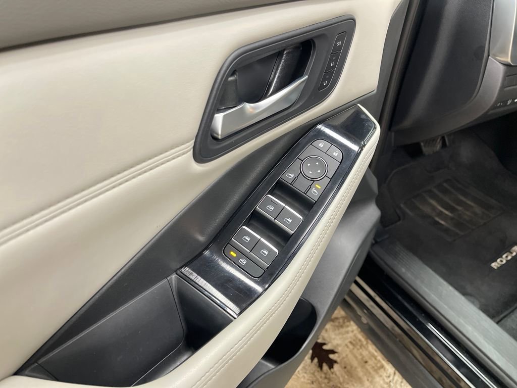 Certified 2024 Nissan Rogue SL w/ SL Premium Package image 15