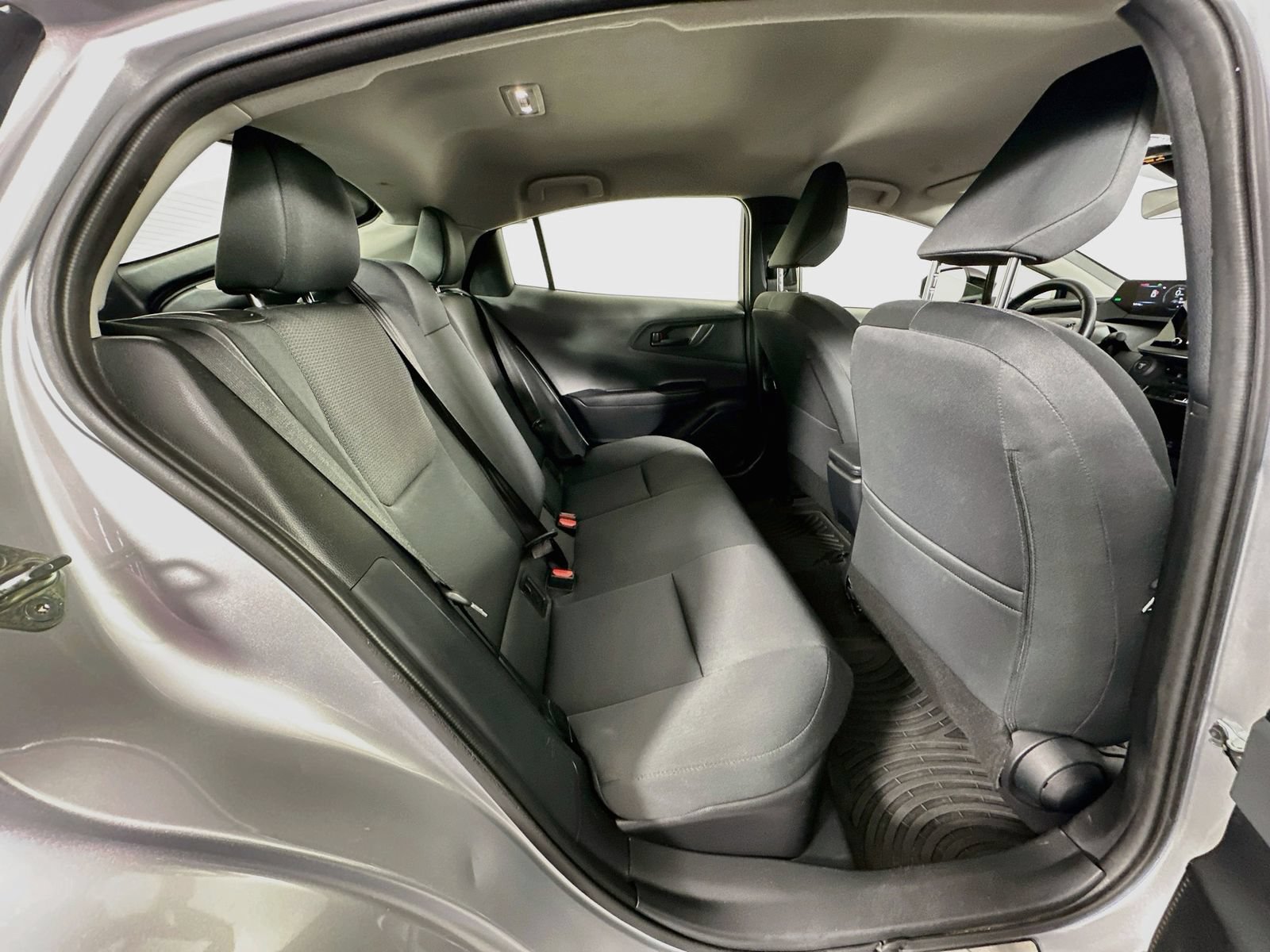 Used 2025 Toyota Prius Limited AWD/4WD image 25