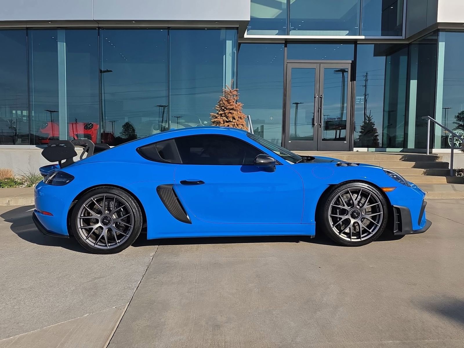 Certified 2023 Porsche 718 Cayman GT4 RS w/ Weissach Package image 9