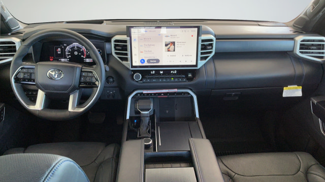 Used 2025 Toyota Tundra Platinum AWD/4WD image 9