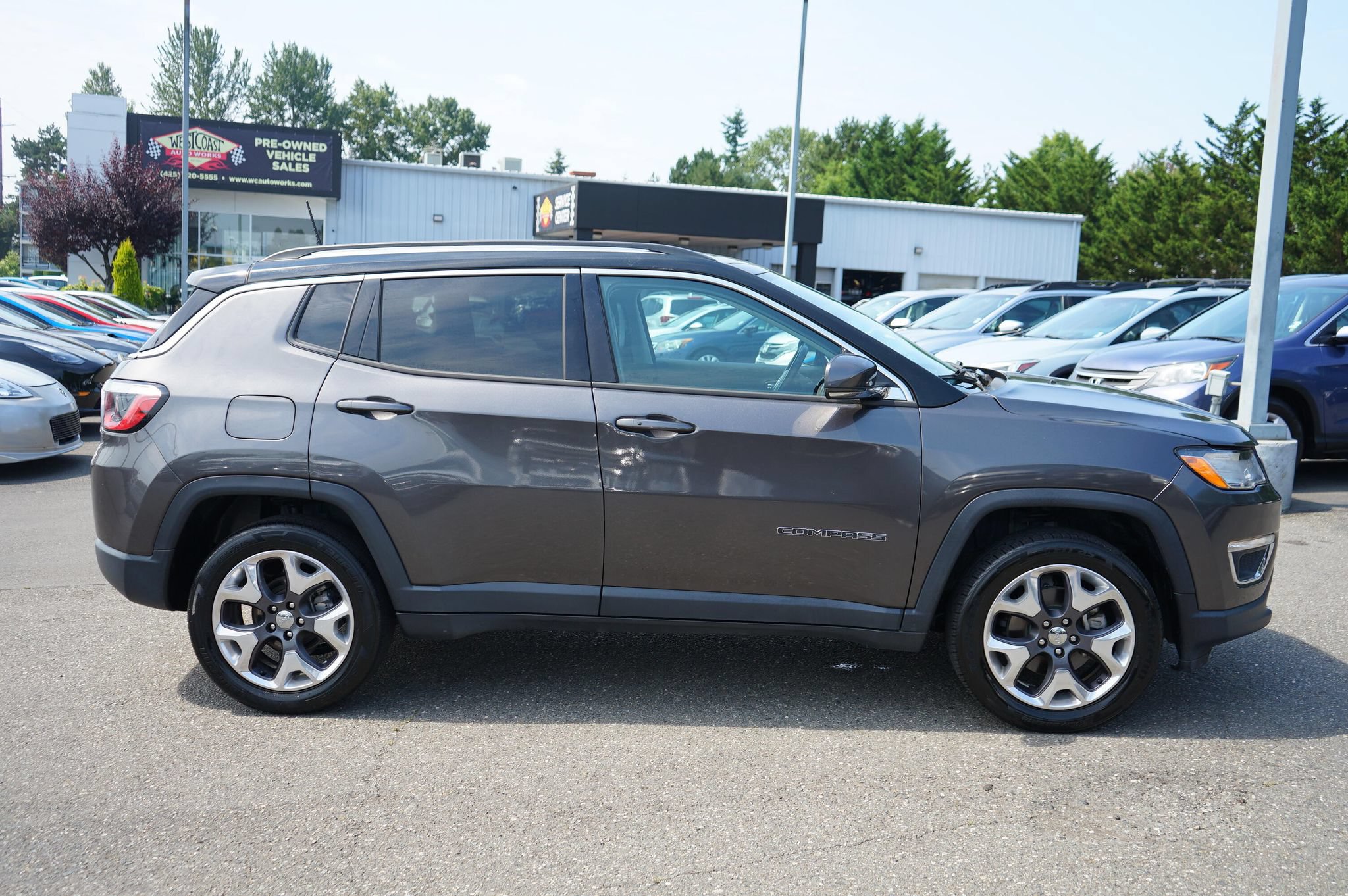 Used 2021 Jeep Compass Limited AWD/4WD image 6