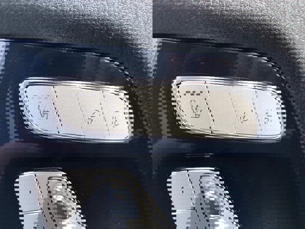 Used 2021 Mercedes-Benz G 550 image 13