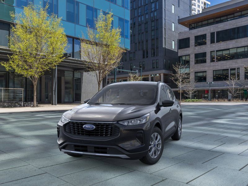 New 2026 Ford Escape Active w/ Tech Pack #1 AWD/4WD image 2