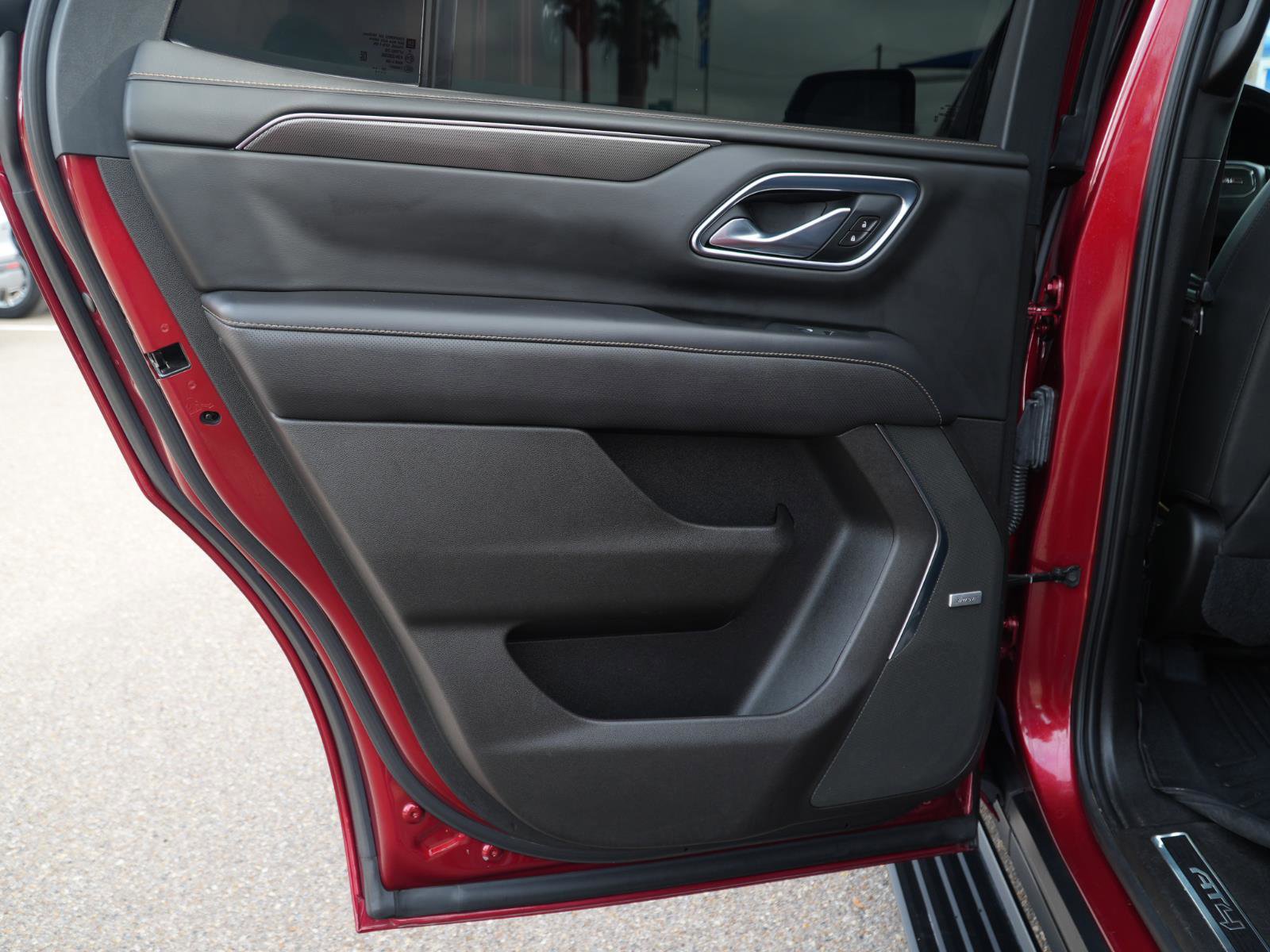 Used 2021 GMC Yukon AT4 w/ AT4 Premium Plus Package image 21