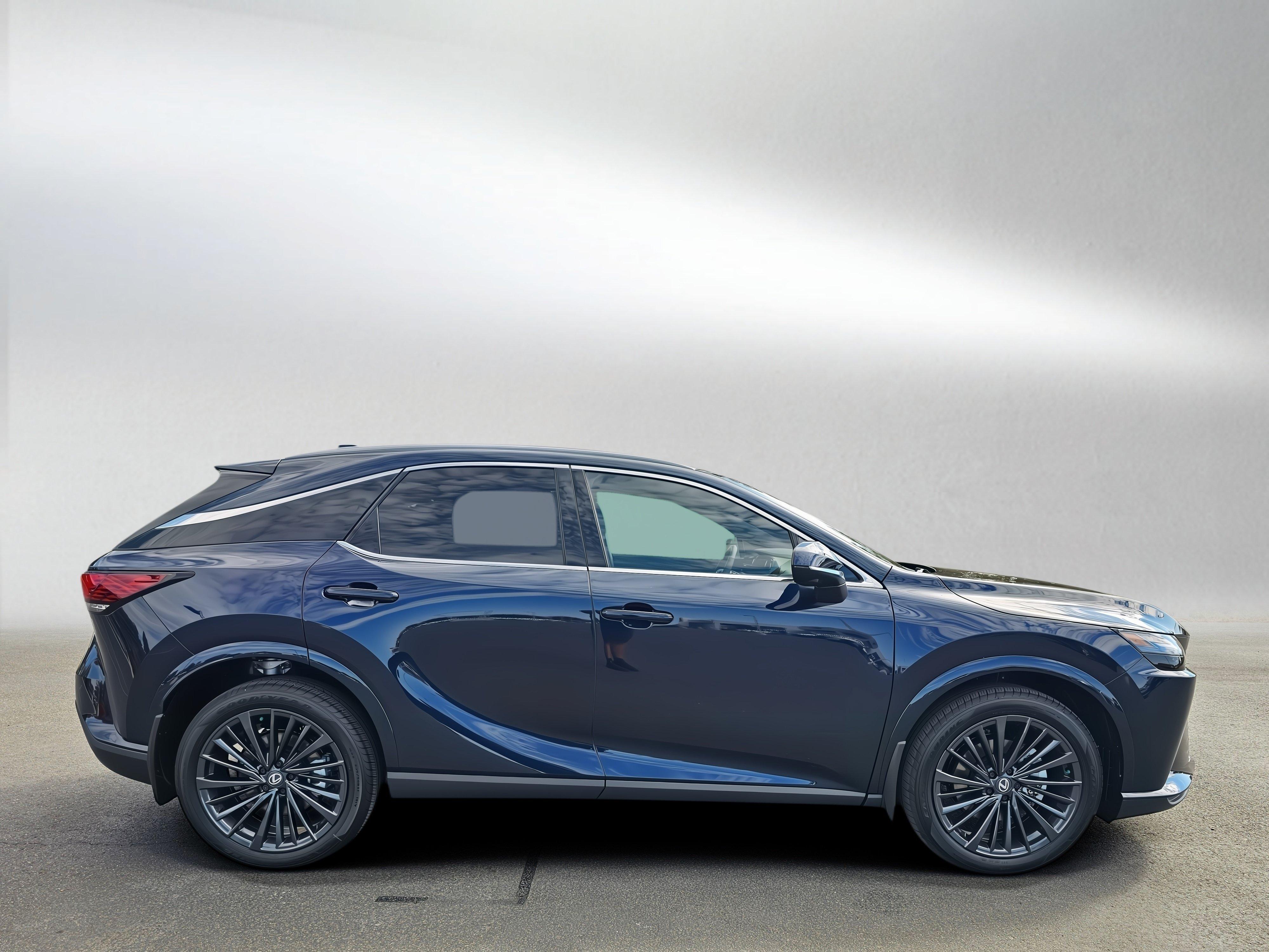 Used 2026 Lexus RX 350h w/ Convenience Package AWD/4WD image 19