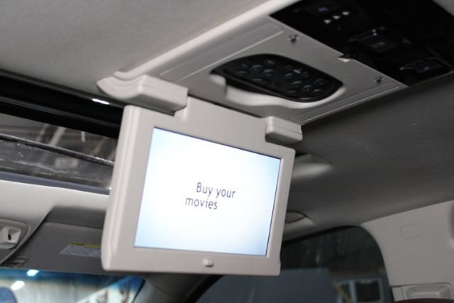 Used 2015 Chevrolet Tahoe LTZ RWD image 29