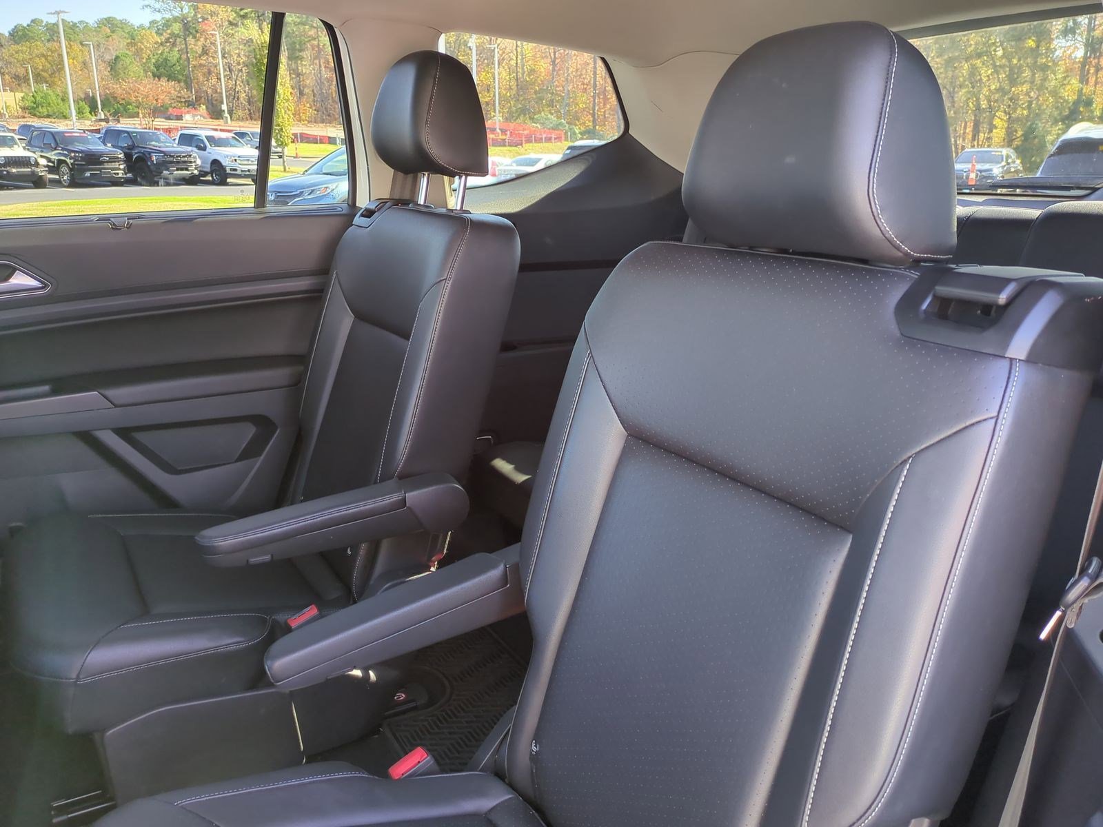 Used 2019 Volkswagen Atlas SEL image 31