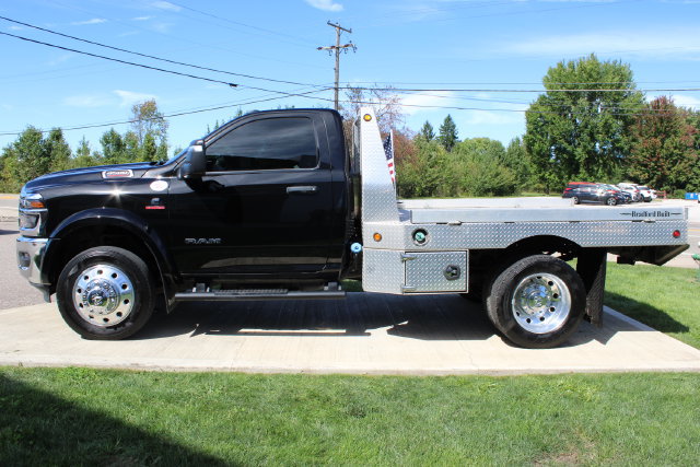 Used 2025 RAM 4500 4x4 Regular Cab DRW image 29