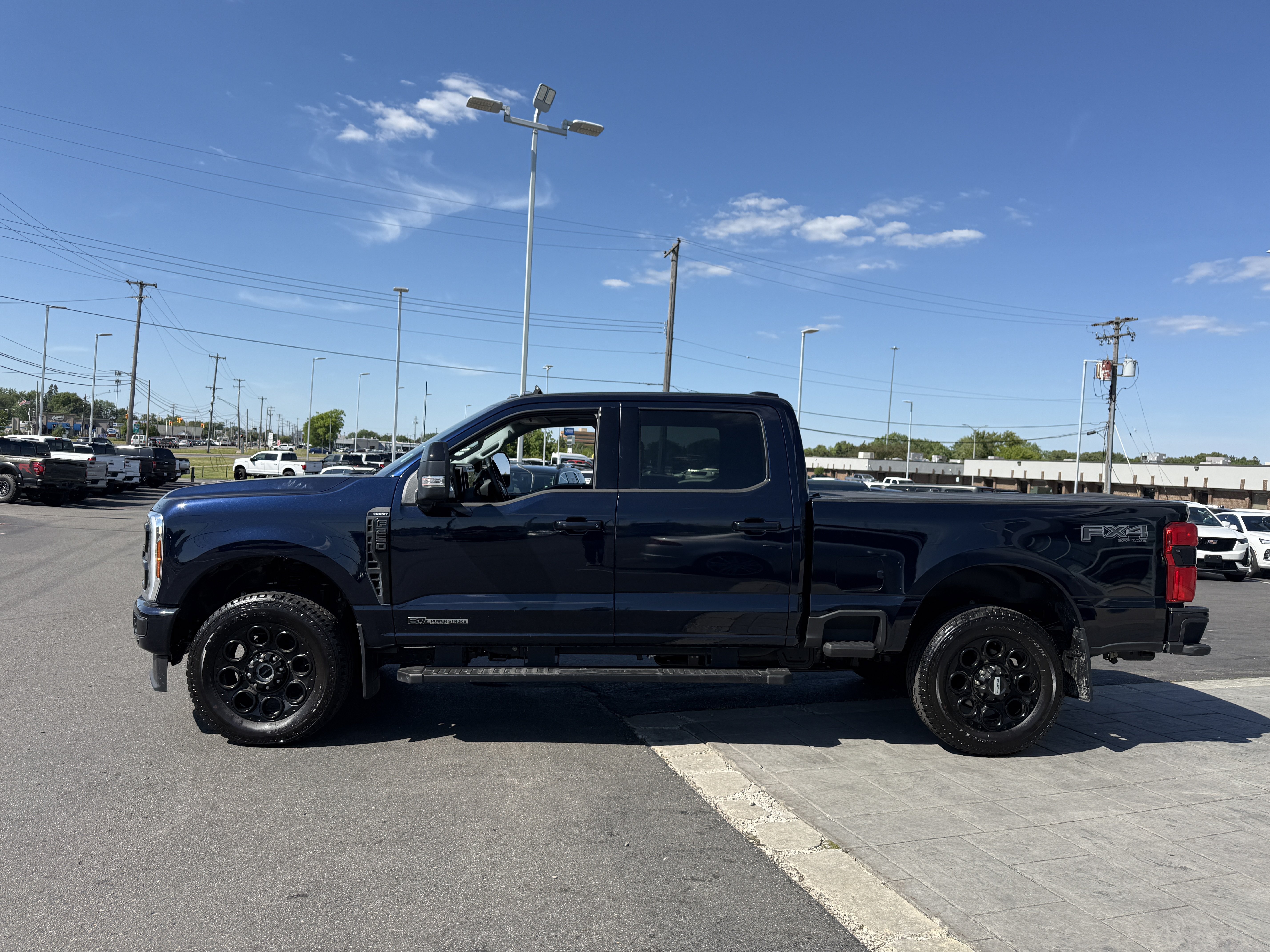 Used 2025 Ford F250 Lariat w/ Lariat Ultimate Package AWD/4WD image 7