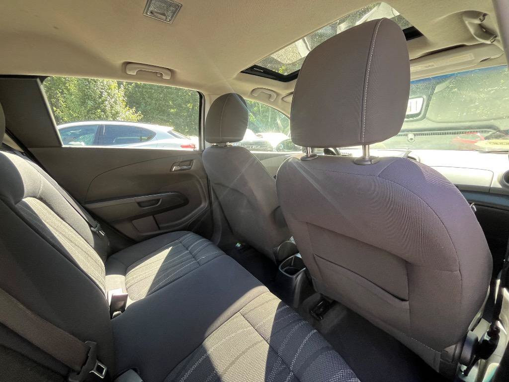 Used 2014 Chevrolet Sonic LT w/ Fun and Sun Package FWD image 32
