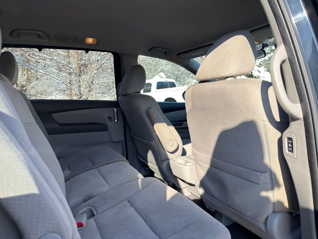 Used 2014 Honda Odyssey EX image 22