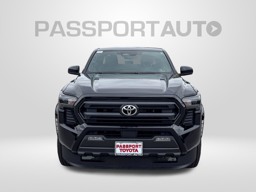 Certified 2025 Toyota Tacoma SR5 AWD/4WD image 12