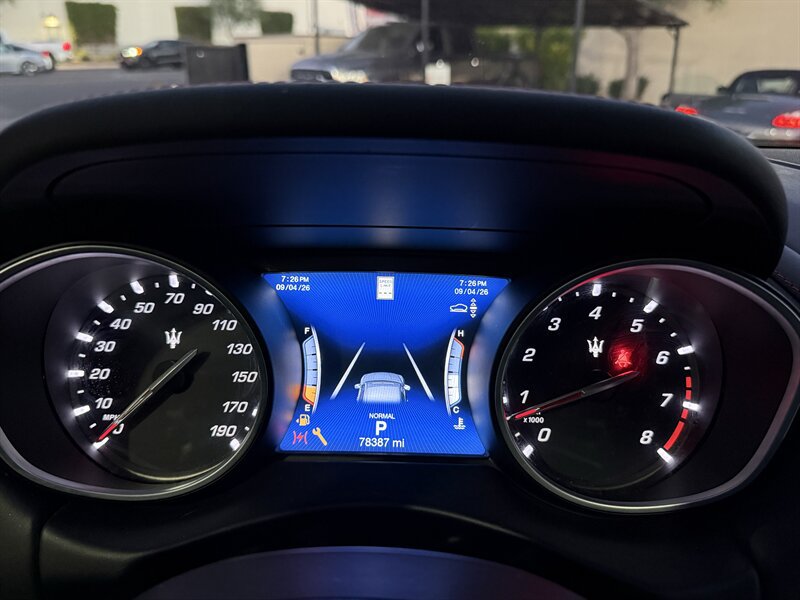 Used 2019 Maserati Levante GranSport AWD/4WD image 32