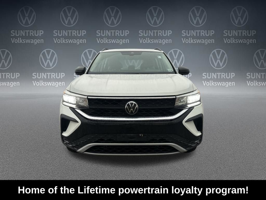 Used 2024 Volkswagen Taos S image 7