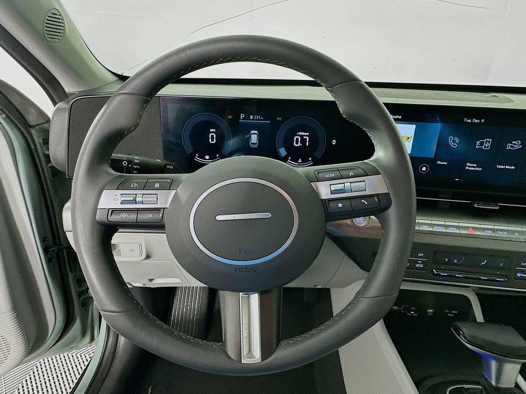 Used 2024 Hyundai Kona SEL image 11