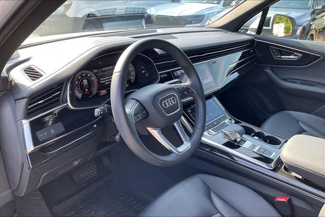 Certified 2023 Audi Q7 2.0T Premium Plus w/ Convenience Package AWD/4WD image 14