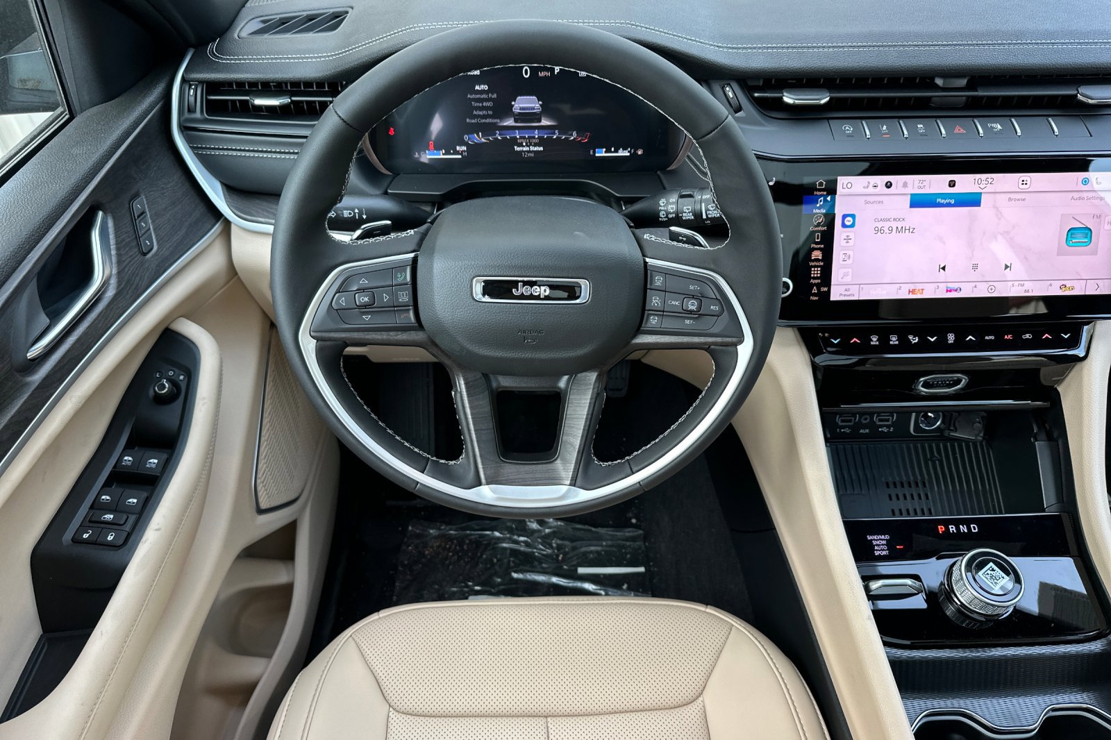 New 2026 Jeep Grand Cherokee L Limited AWD/4WD image 13