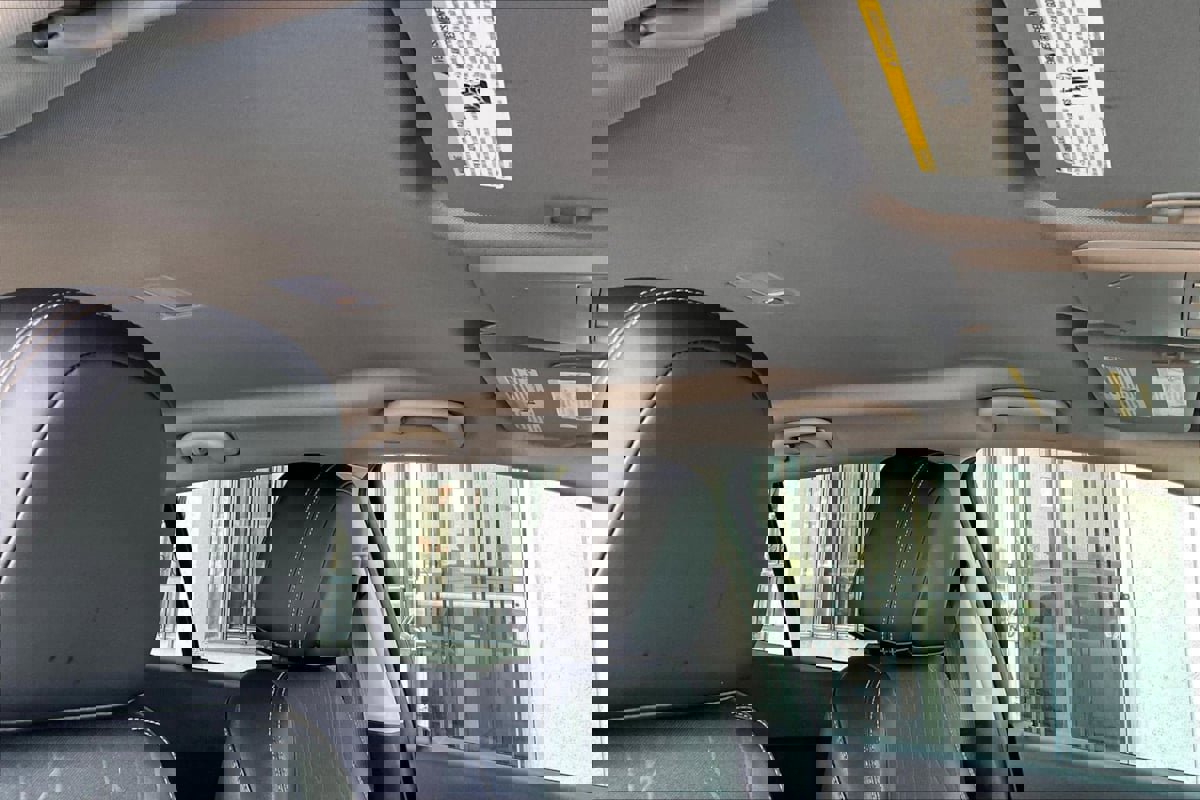 Used 2019 Chevrolet Trax LT w/ Redline Edition image 22