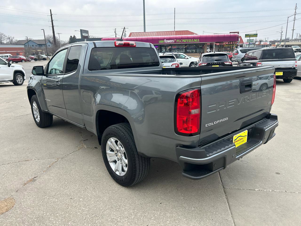 Used 2022 Chevrolet Colorado LT w/ Fleet Safety Package image 5